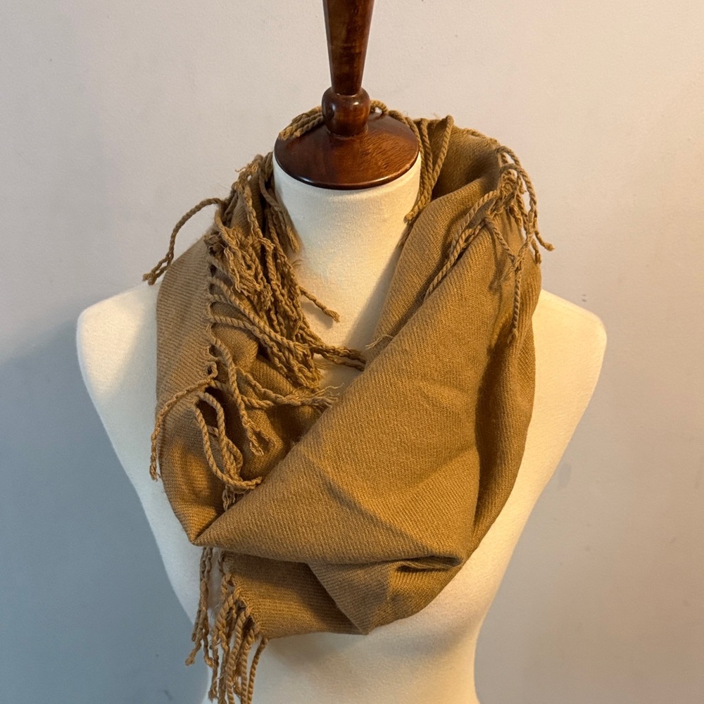 New York and Company Scarf